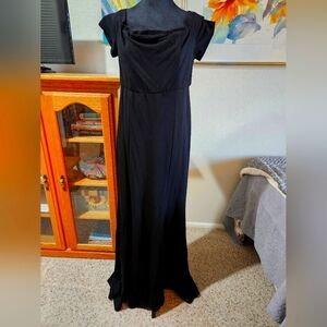NWT floor length formal gown. Size 14